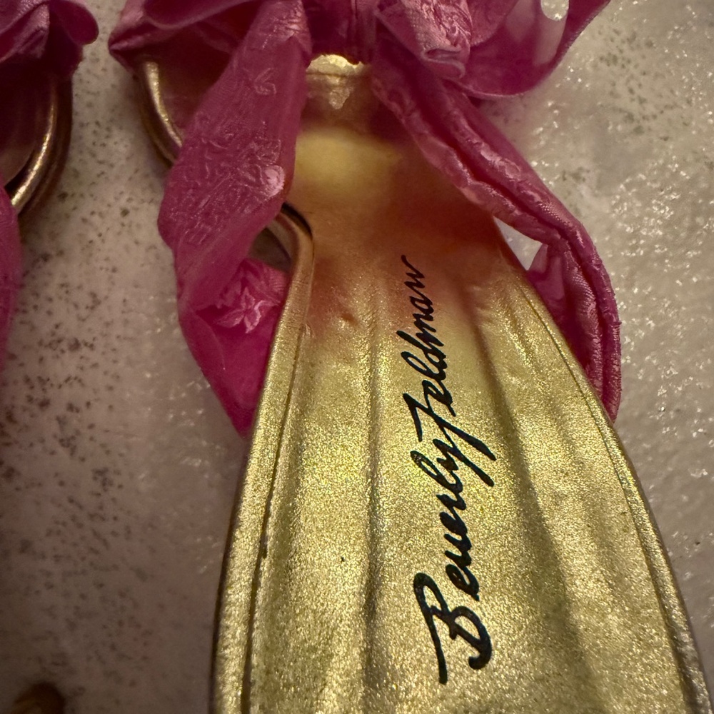 Beverly Feldman Heels - size 10 - Picture 4 of 5